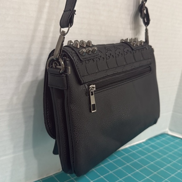 Studded Black Skull Embossed Crossbody Bag Purse Vegan Faux Leather 10x6.5x2 - Picture 9 of 12